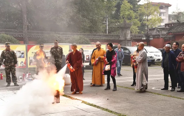 6.webp.jpg 6.webp.jpg